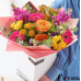 Luxuriöser, heller Blumenstrauß