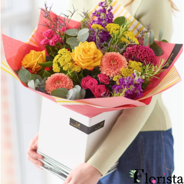 Екстра розкішний яскравий букет