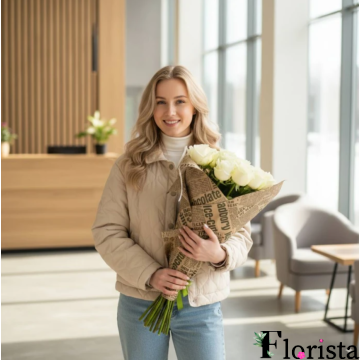 Букет 19 білих троянд