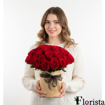 20 троянд у капелюшній коробці