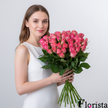 Букет 50 рожевих троянд