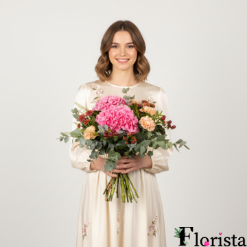 Збірний букет Кокетлива гортензія