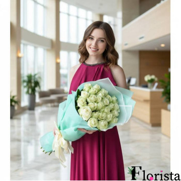 Букет із 39 білих троянд