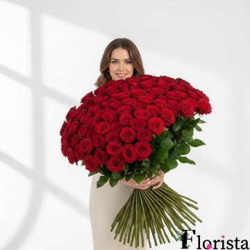 101 червона троянда на довгому стеблі