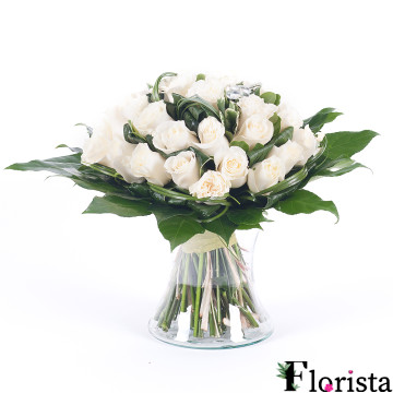 Елітні кремові троянди Гранд 31 штука