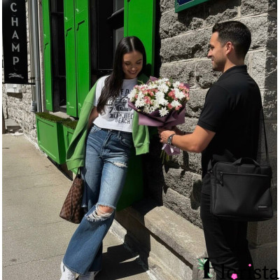 Квебек, Канада - Букет з ромашок Pure & Pristine