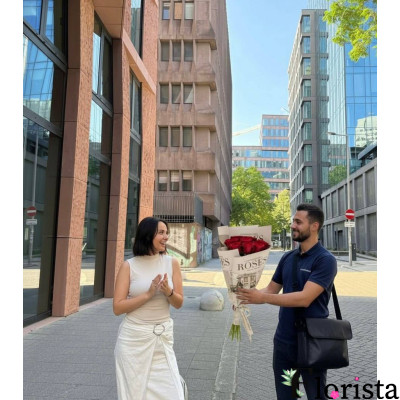 Роттердам, Нідерланди - Букет з 9 червоних троянд (50см)