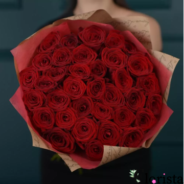41 червоних троянд (50см)