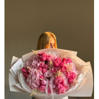 Букет квітів Живи у рожевому