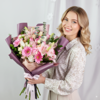 Bouquet of pastel pink shades