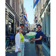 Гаага, Нідерланди - Букет З 39 Білих Троянд Гаага, Нідерланди - Букет З 39 Білих Троянд