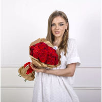 21 червоних троянд (40см-50см)