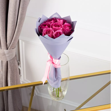 Букет із 9 рожевих троянд (50см)