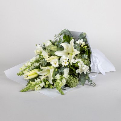 Assembled bouquet of flowers