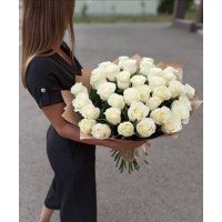 Франкфурті-на-Майні, Німеччин - Букет з 33 білих троянд