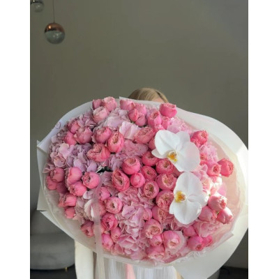 Blumenstrauß Roseninspiration