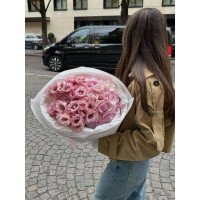 Париж, Франція - Збірний букет квітів