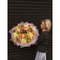 Валенсія, Іспанія - Збірний букет квітів Валенсія, Іспанія - Збірний букет квітів