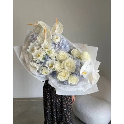 Dubai, UAE - Sortierter Blumenstrauß