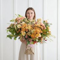 Збірний букет квітів Glow Profile