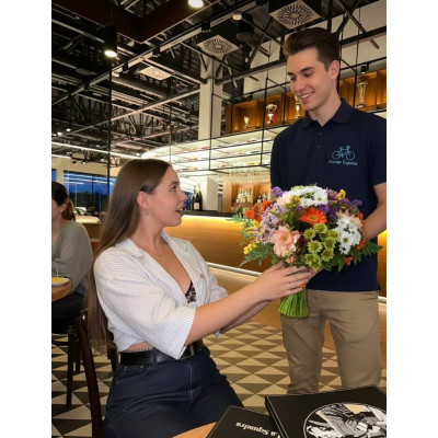 Краків, Польща - Збірний букет квітів Ейфорія квітів