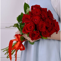 Букет із 15 Червоних Троянд (60см-70см)