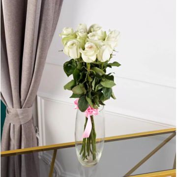 Bouquet of 11 white roses