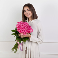 21  рожевих троянд (60см-70см)