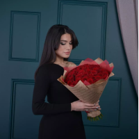 41 червоних троянд (50см) 41 червоних троянд (50см)