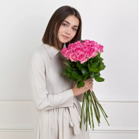 Букет із 25 рожевих троянд (50см)