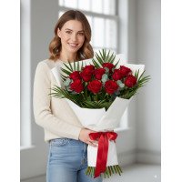 Букет з 12 червоних троянд