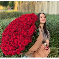 Kyiv, Ukraine - 101 meter rose