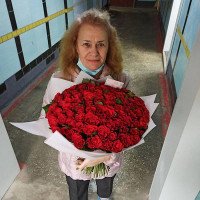 Свебодзін, Польща - Букет з 101 червоної троянди