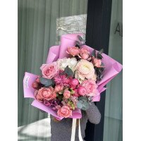 Берлін, Німеччина - збірний букет квітів