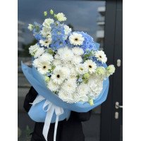 Варшава, Польща - Збірний букет квітів Варшава, Польща - Збірний букет квітів