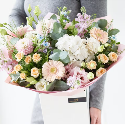 Luxurious pastel bouquet