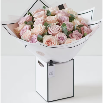 A beautiful bouquet of luxury pink roses