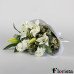 Збірний букет квітів