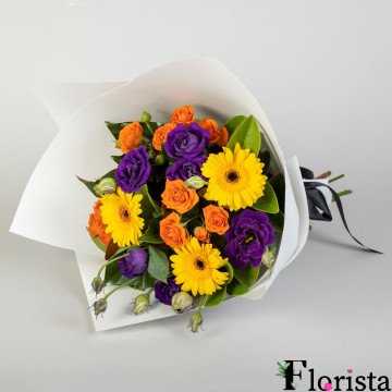 Assembled bouquet of flowers