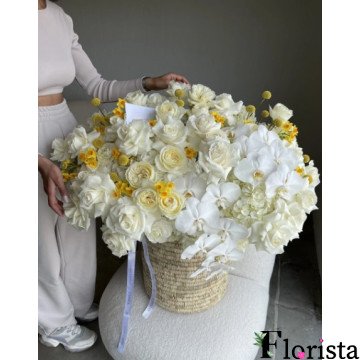 Букет квітів Лимонний пиріг у кошику