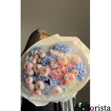 Bouquet of flowers Blue tenderness