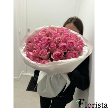 Париж, Франція - 40 рожевих троянд