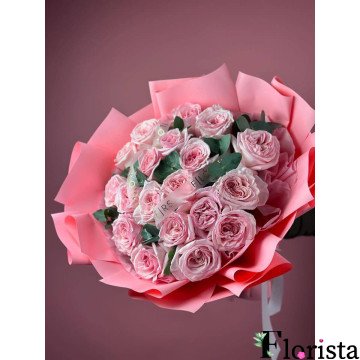 Prag, Tschechische Republik - Blumenstrauß aus rosa Rosen