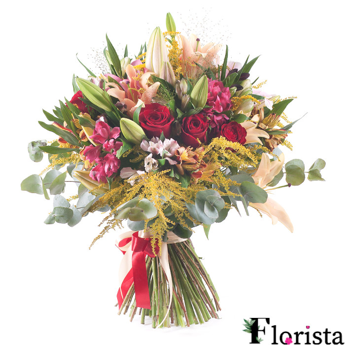 Багатий літній букет