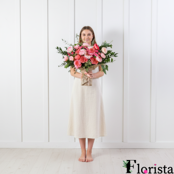 Збірний букет квітів Rose Goes