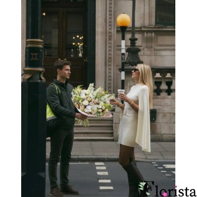 Лондон, Великобританія - Нейтральний букет, який просто вражає уяву