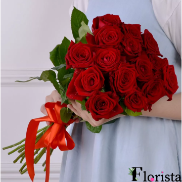 Букет із 15 Червоних Троянд (60см-70см)