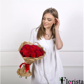 21 червоних троянд (40см-50см)