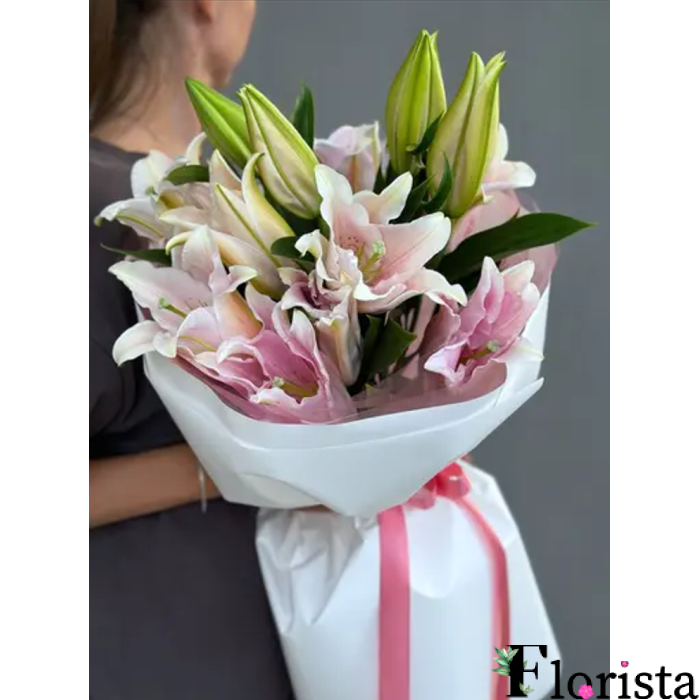 Букет рожевих лілій