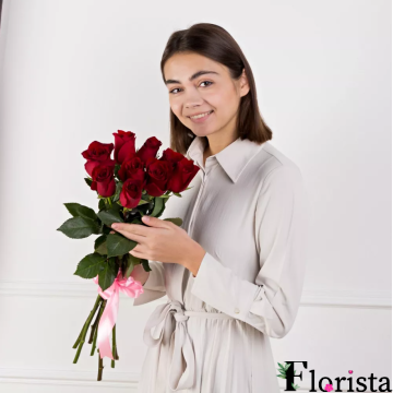 Букет із 9 червоних троянд (50см)